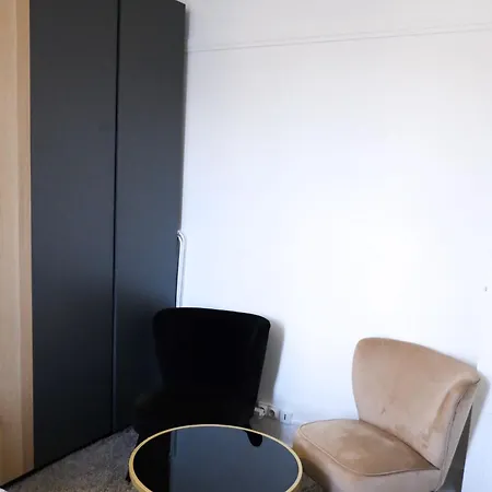 Beau Calme A Louer Apartment